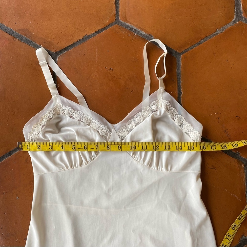Vtg 70s Lorraine Womens 36 Tall Cream 100% Nylon Full Slip Dress Lace Feminine - Picture 8 of 9